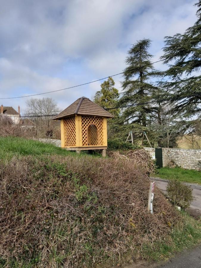 Le Mont Laurent Buxy Luaran gambar